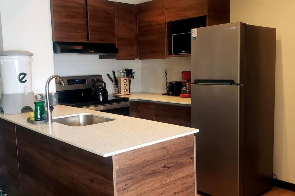 Torre Pamplona 409 -Nuevo Y Comodo- Apartamento Guatemala City Ngoại thất bức ảnh